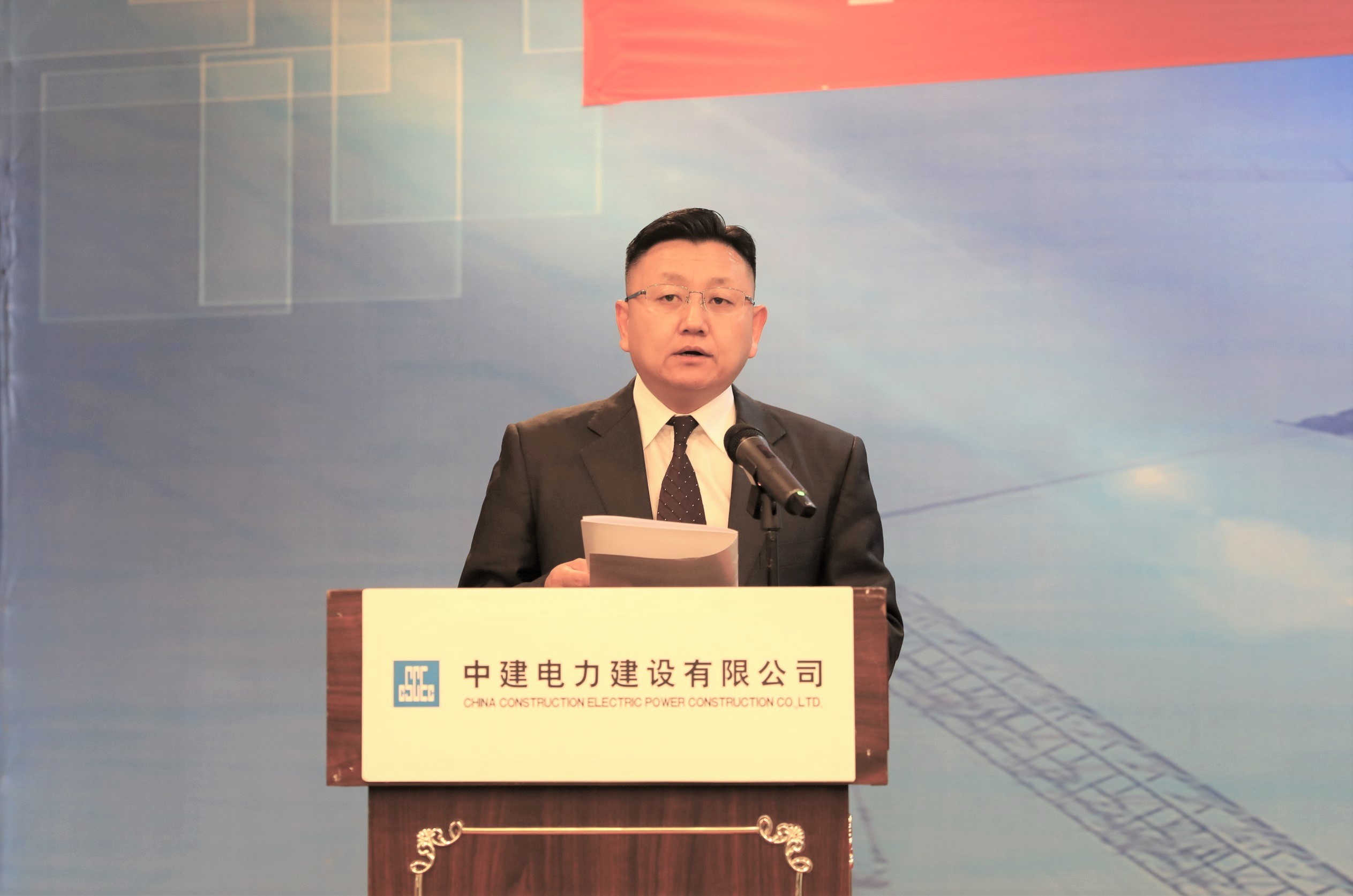 书记述职.jpg 书记述职.jpg
