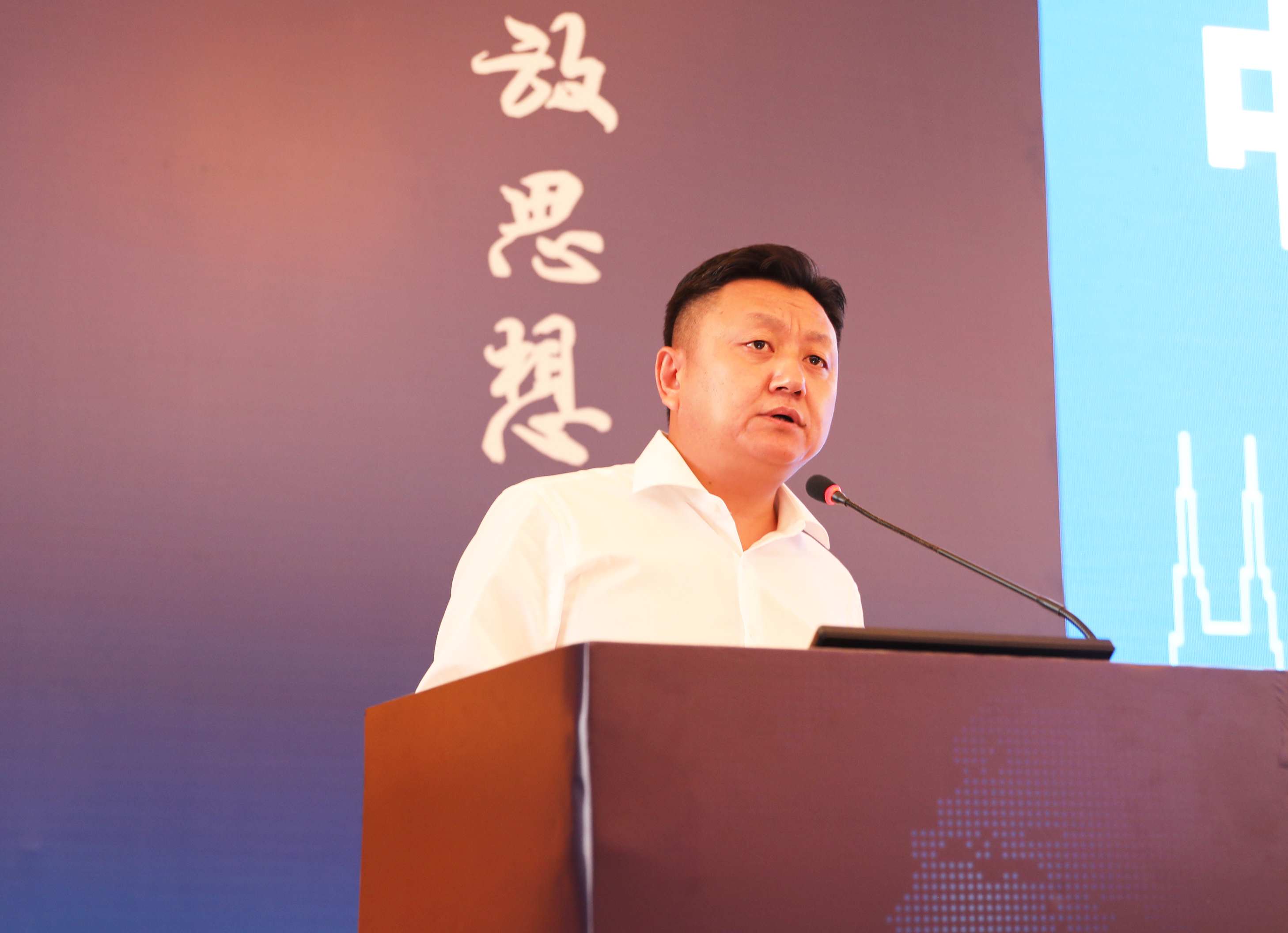 聂宏凯做六专行动汇报3.JPG 聂宏凯做六专行动汇报3.JPG